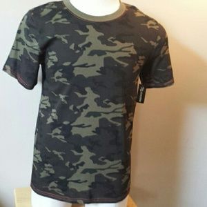 💰 SALE 5/$25  NWT Men's Camouflage T Shirt